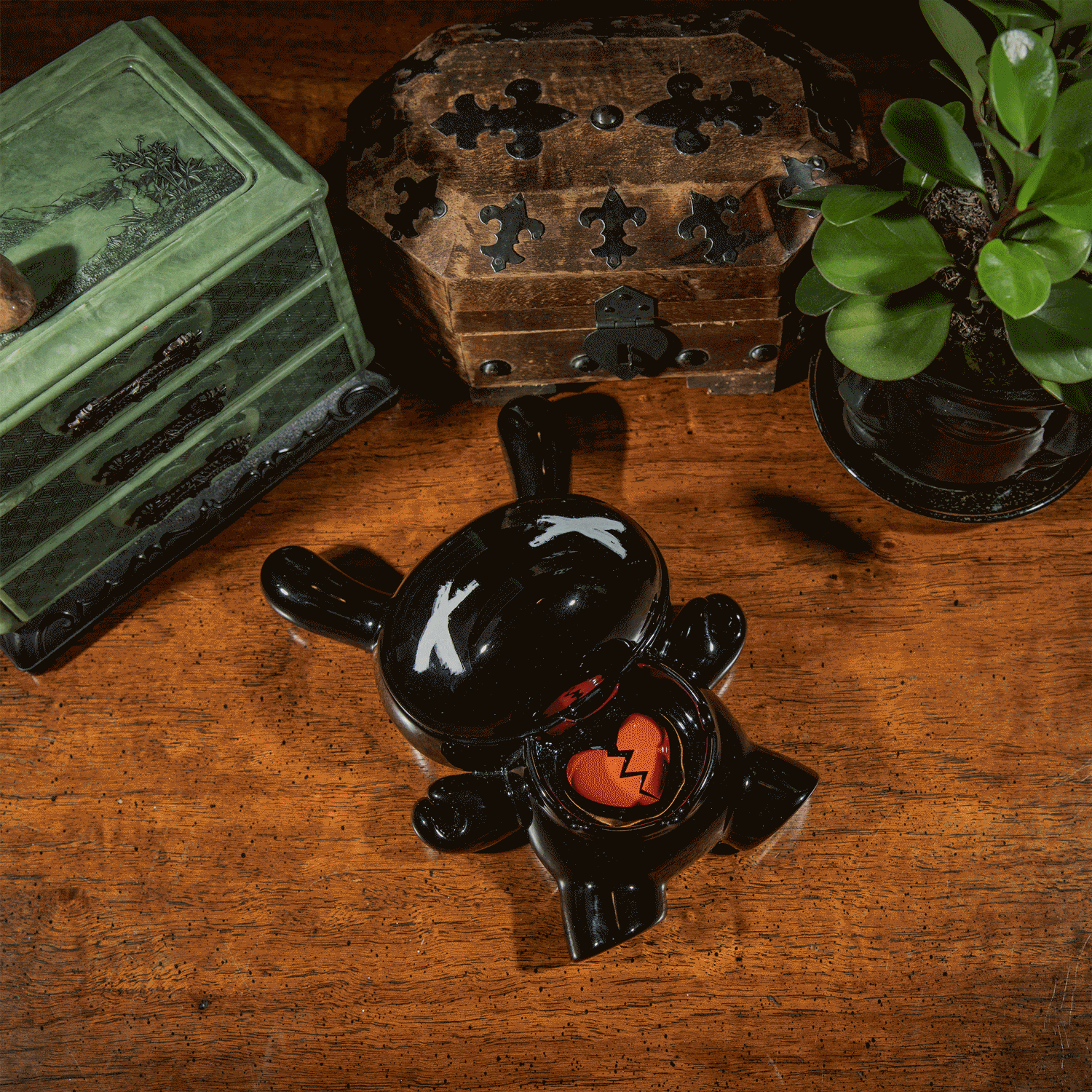 L.I.E. (LOVE ISN’T EASY) Dunny Ceramic Ashtray: BURNED Edition - Kidrobot.com Exclusive - SOLD OUT
